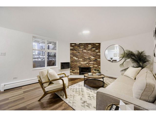 2190 S Holly St 105, Denver, CO 80222