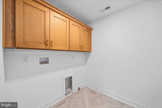 104 BLUE ANCHOR, Sicklerville, NJ 08081