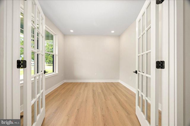 104 BLUE ANCHOR, Sicklerville, NJ 08081