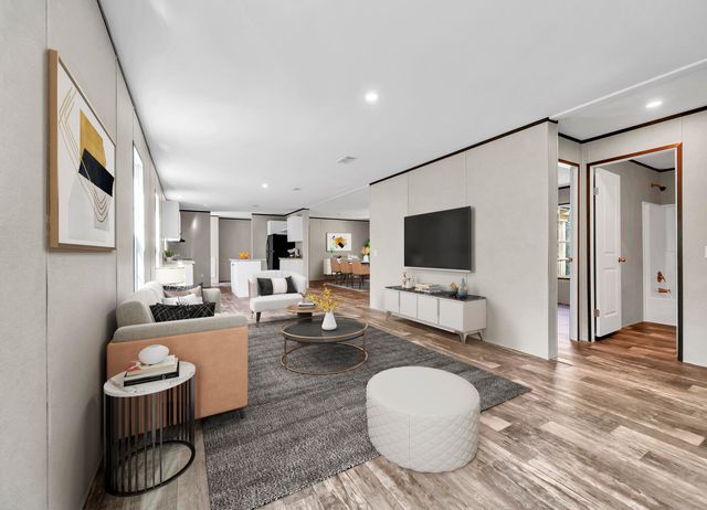 174 Gregory Dean Lane, Defuniak Springs, FL 32433