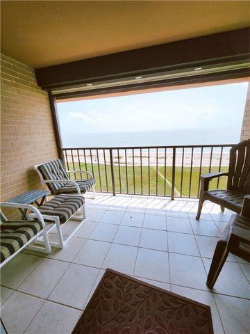 202 Reef Ave, Corpus Christi, TX 78402