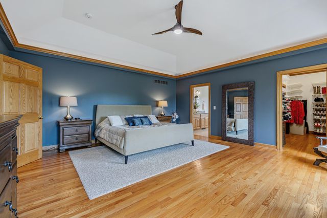 3419 Shady Oak Road, Minnetonka, MN 55305