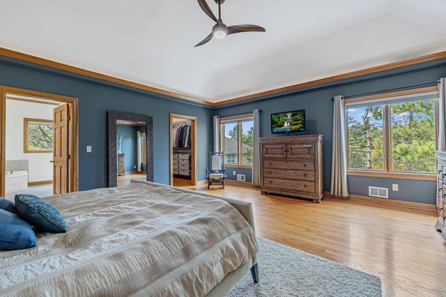 3419 Shady Oak Road, Minnetonka, MN 55305