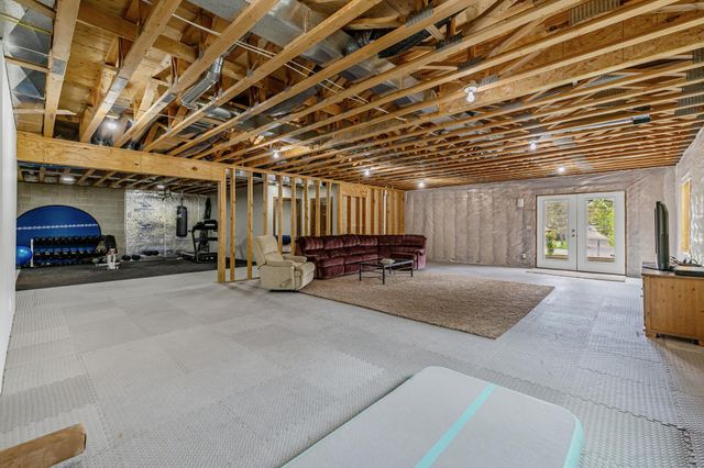 3419 Shady Oak Road, Minnetonka, MN 55305