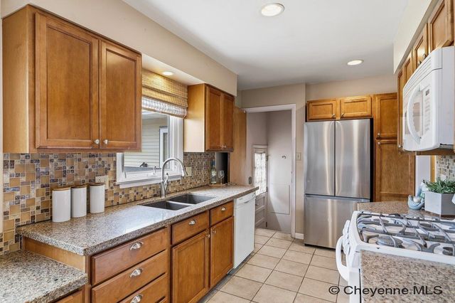 721 SHOSHONI ST, Cheyenne, WY 82009