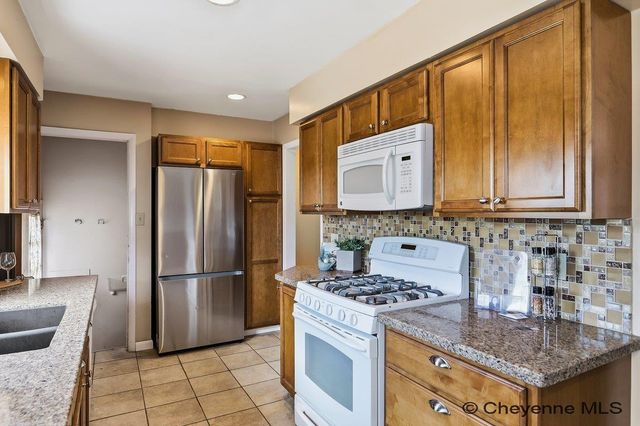 721 SHOSHONI ST, Cheyenne, WY 82009