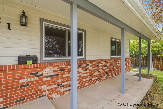 721 SHOSHONI ST, Cheyenne, WY 82009