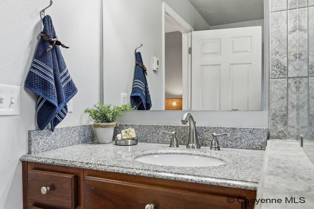 721 SHOSHONI ST, Cheyenne, WY 82009