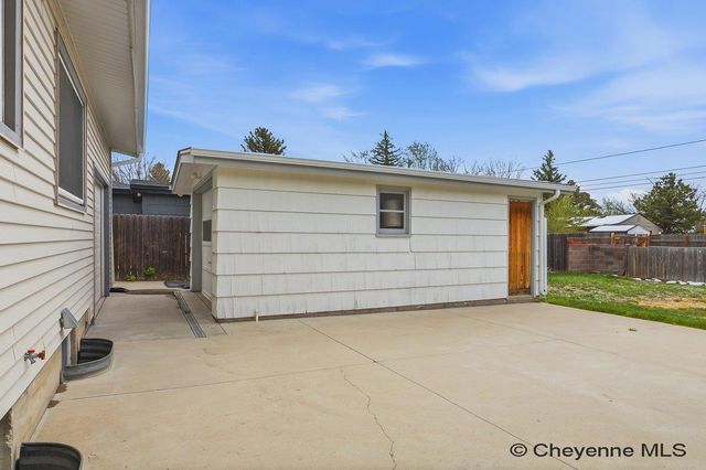 721 SHOSHONI ST, Cheyenne, WY 82009