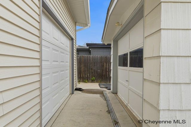 721 SHOSHONI ST, Cheyenne, WY 82009