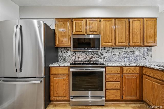 13415 W 73rd Avenue, Arvada, CO 80005
