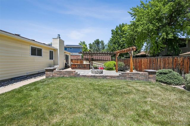 13415 W 73rd Avenue, Arvada, CO 80005