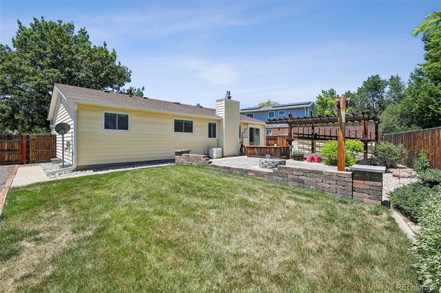 13415 W 73rd Avenue, Arvada, CO 80005