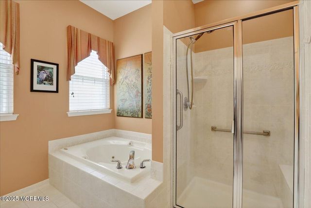 45 Sawgrass Street, Jackson, NJ 08527