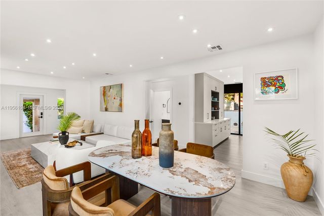 3616 SW 26th St, Miami, FL 33133