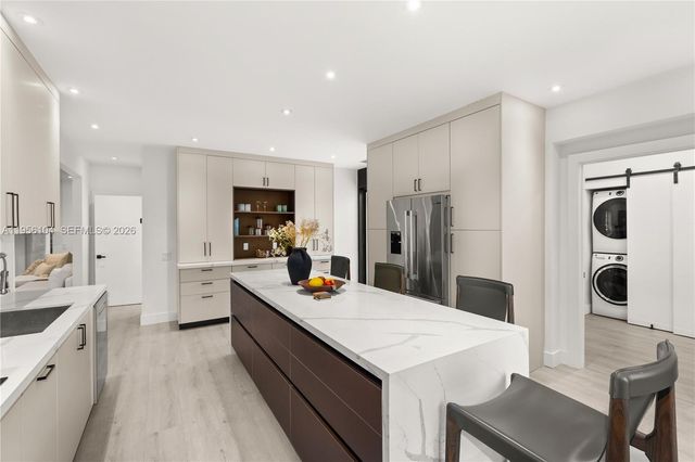 3616 SW 26th St, Miami, FL 33133