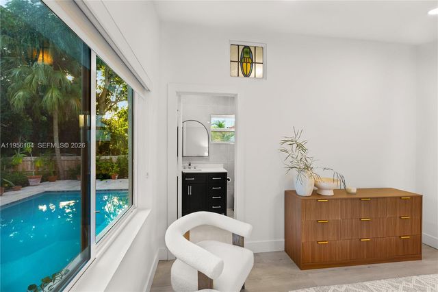 3616 SW 26th St, Miami, FL 33133