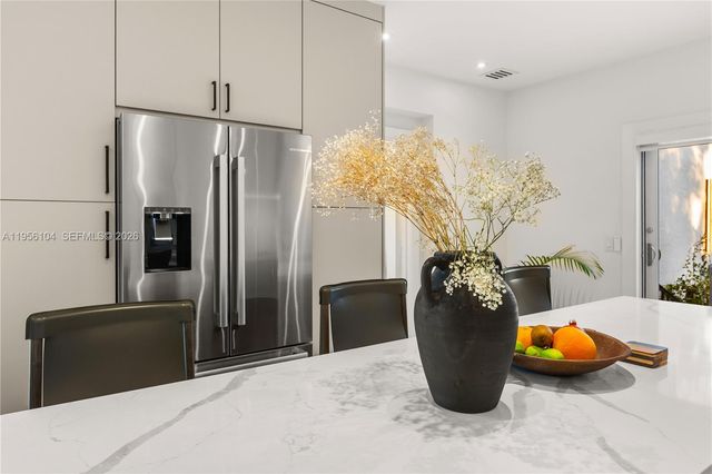 3616 SW 26th St, Miami, FL 33133