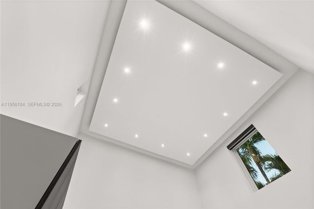 3616 SW 26th St, Miami, FL 33133