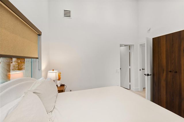 3616 SW 26th St, Miami, FL 33133