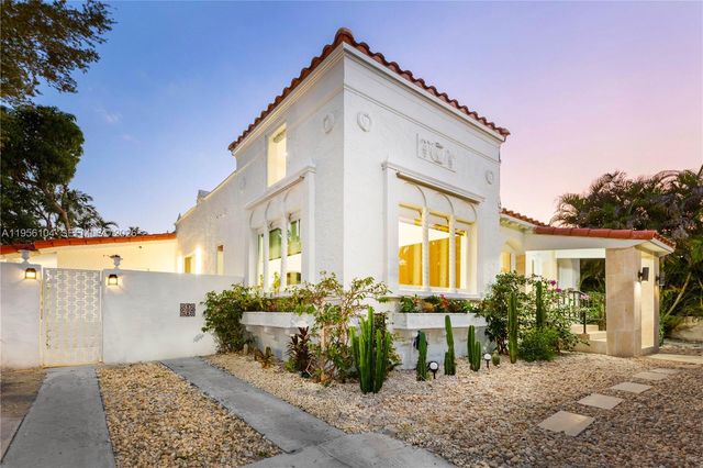 3616 SW 26th St, Miami, FL 33133