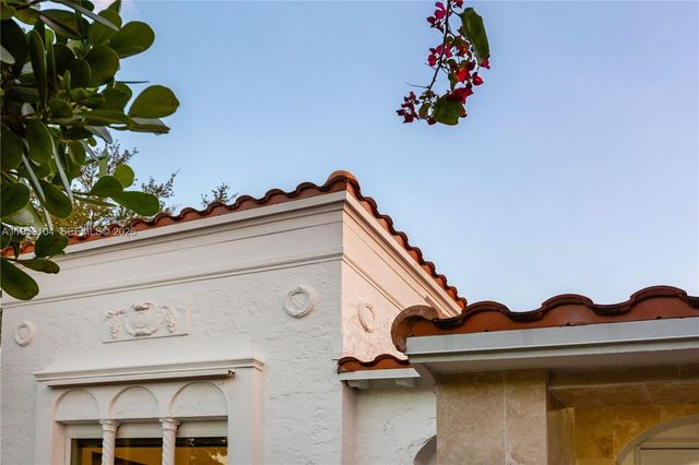 3616 SW 26th St, Miami, FL 33133