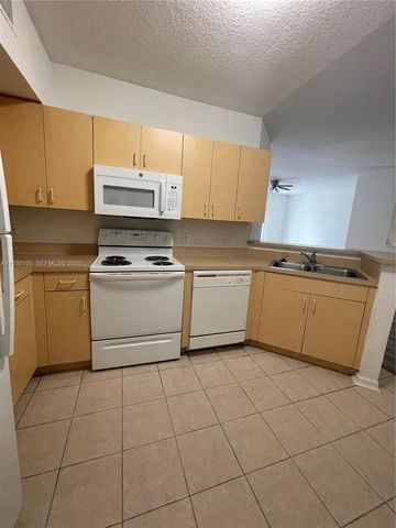 802 Belmont Ln 1, North Lauderdale, FL 33068