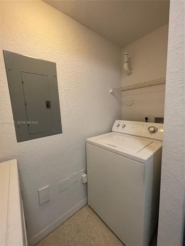 802 Belmont Ln 1, North Lauderdale, FL 33068