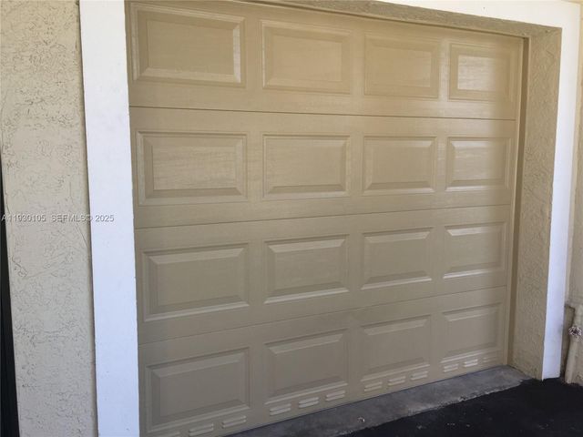 802 Belmont Ln 1, North Lauderdale, FL 33068