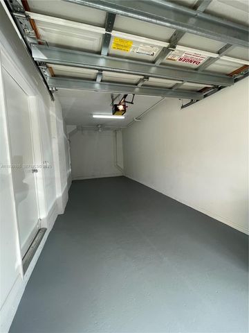 802 Belmont Ln 1, North Lauderdale, FL 33068