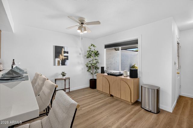 5644 N 12TH Street, Phoenix, AZ 85014