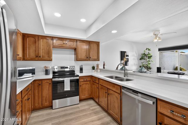 5644 N 12TH Street, Phoenix, AZ 85014