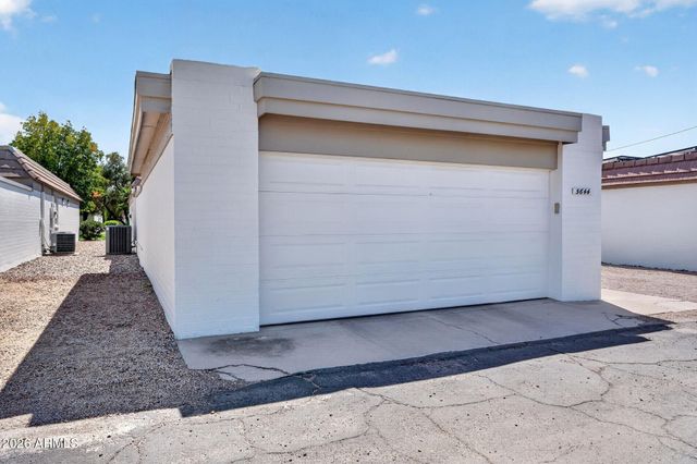 5644 N 12TH Street, Phoenix, AZ 85014