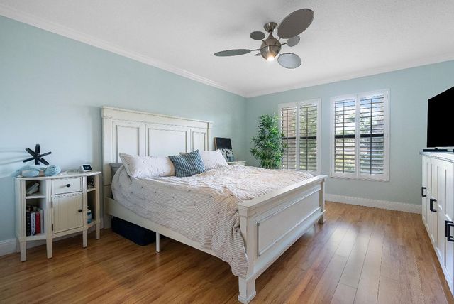 463 Coral Cove Drive, Juno Beach, FL 33408