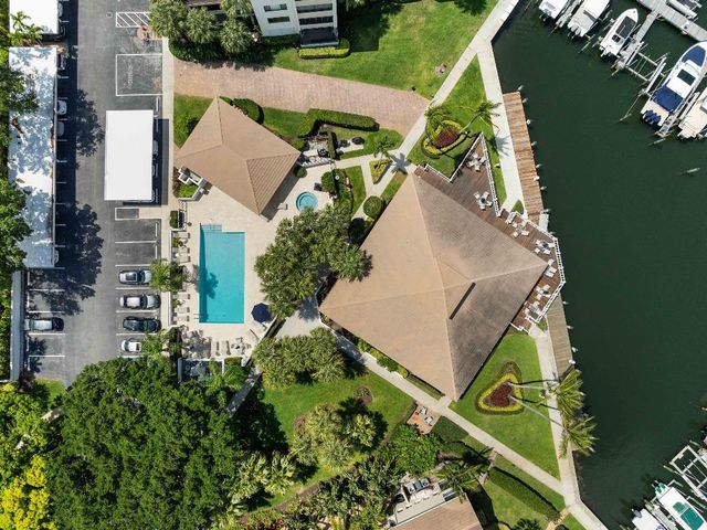 463 Coral Cove Drive, Juno Beach, FL 33408