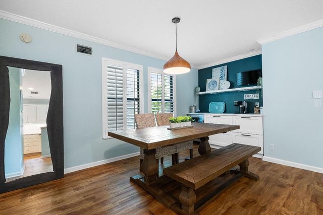 463 Coral Cove Drive, Juno Beach, FL 33408