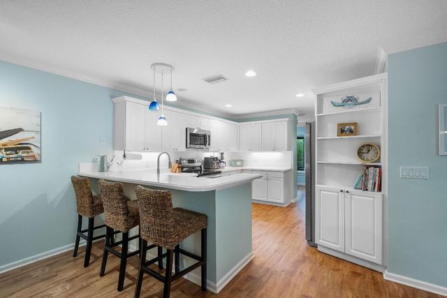 463 Coral Cove Drive, Juno Beach, FL 33408