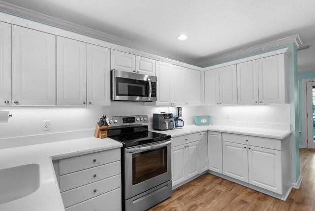 463 Coral Cove Drive, Juno Beach, FL 33408