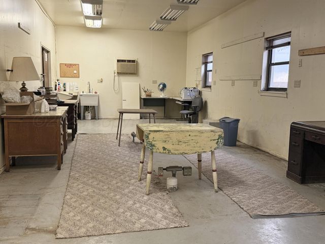 1775 Hwy 385, Dimmitt, TX 79027