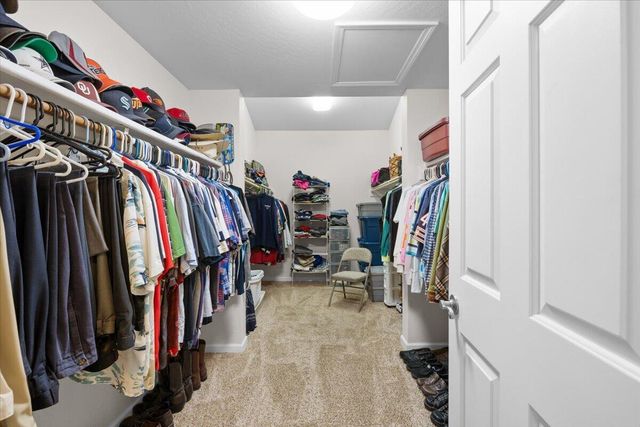 324 China Gulch Road, Jacksonville, OR 97530