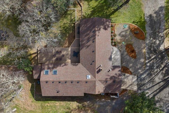 324 China Gulch Road, Jacksonville, OR 97530