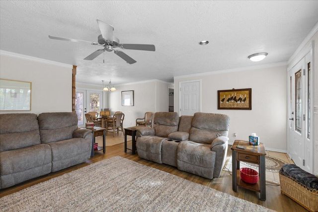 324 China Gulch Road, Jacksonville, OR 97530