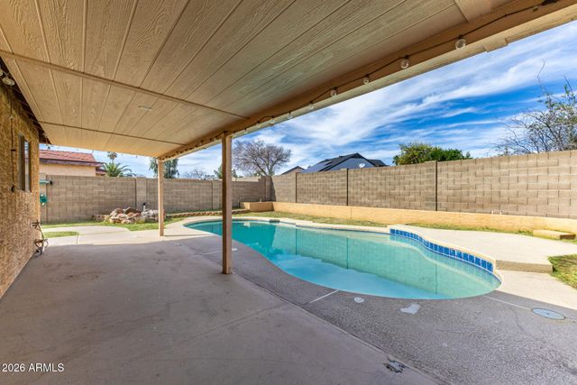 4608 W MORROW Drive, Glendale, AZ 85308