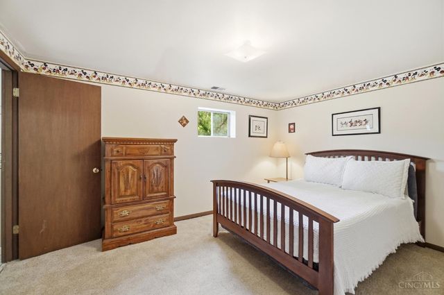 1460 Ebenezer Road, Green Twp, OH 45233