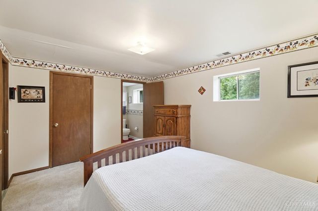 1460 Ebenezer Road, Green Twp, OH 45233