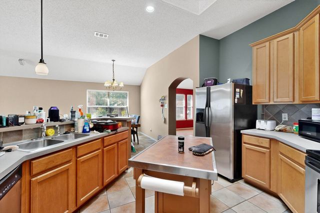 4641 Springway Lane, Fort Worth, TX 76123