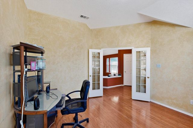 4641 Springway Lane, Fort Worth, TX 76123