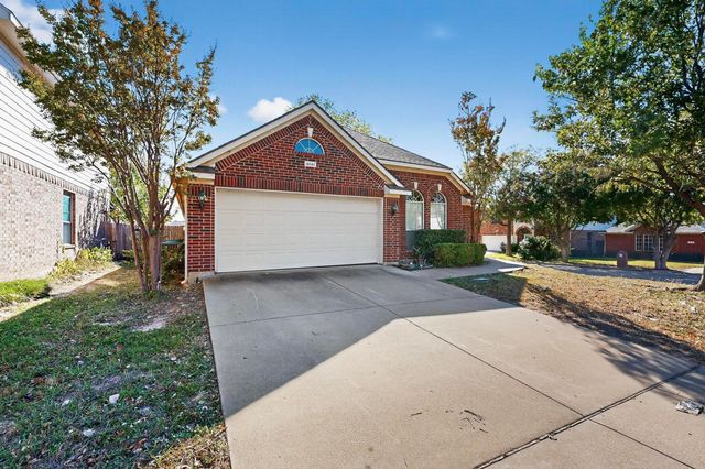 4641 Springway Lane, Fort Worth, TX 76123