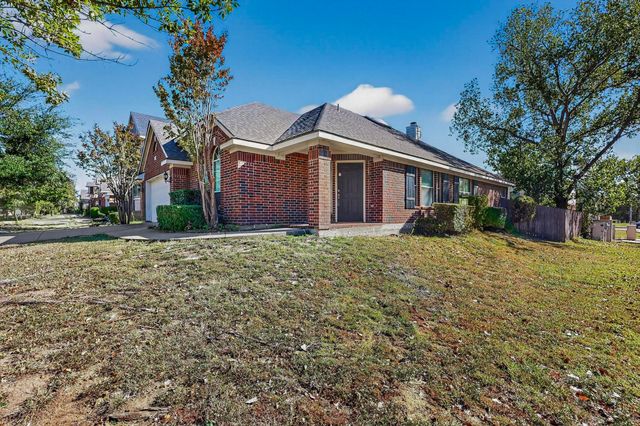 4641 Springway Lane, Fort Worth, TX 76123