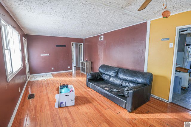 2801 Cornell Street, Paducah, KY 42003